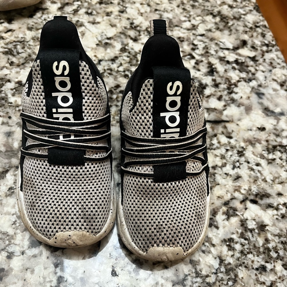 Adidas Slide In Toddler Sneaks Size 8